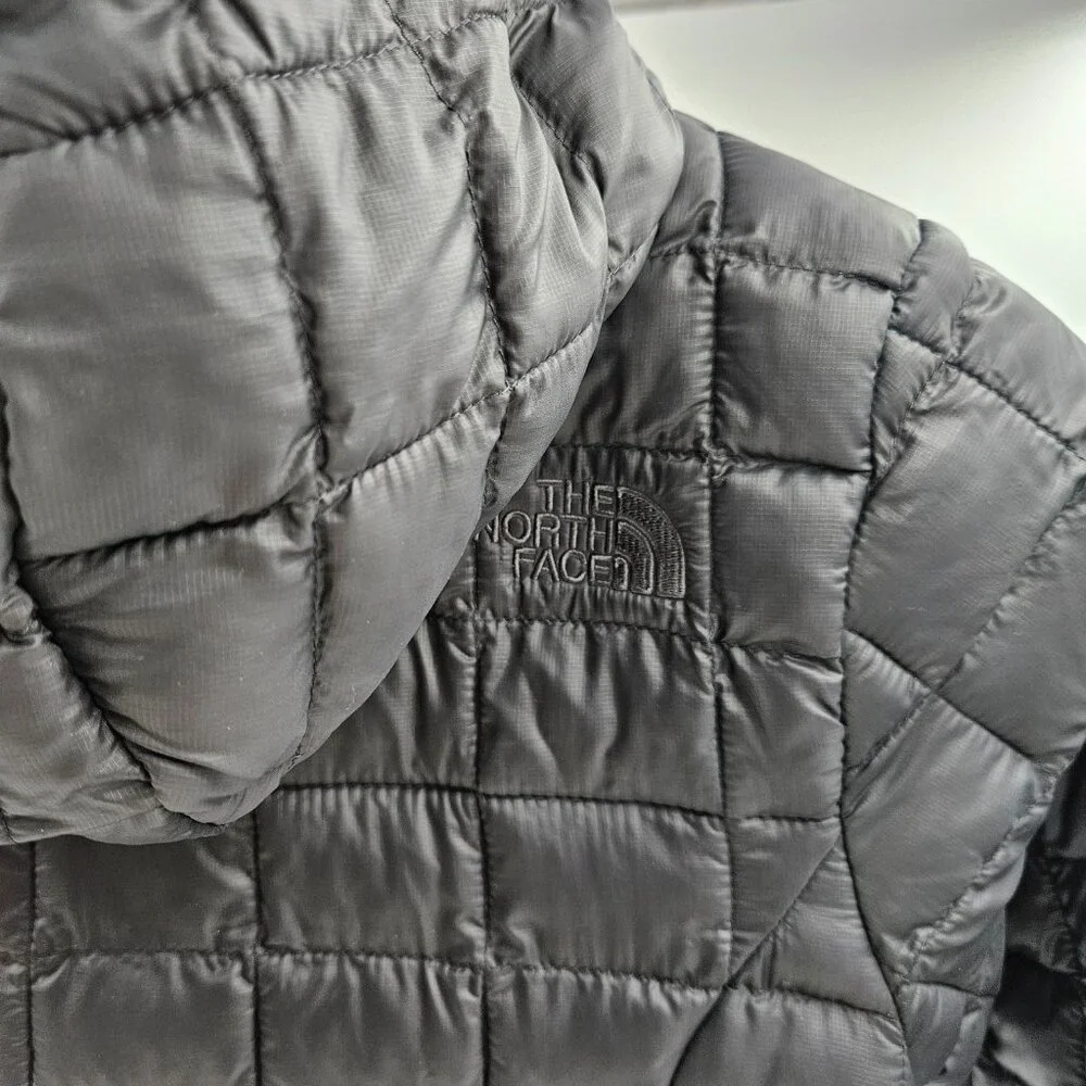 NWT THE NORTH FACE Girls’ THERMOBALL™ Parka